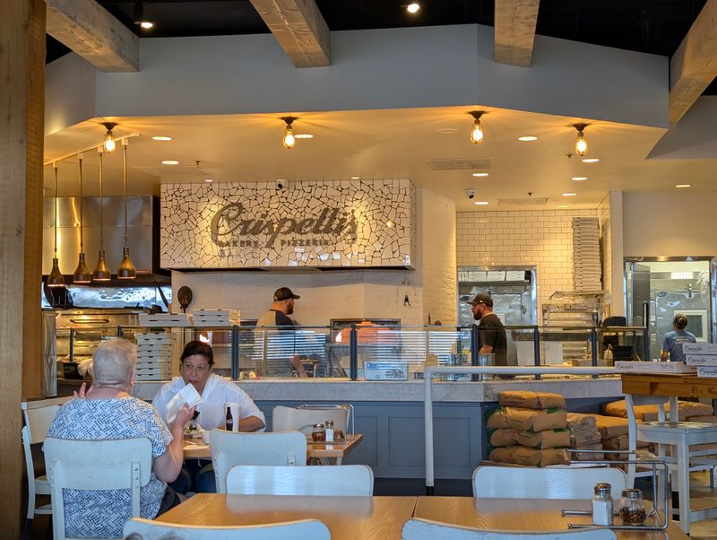 Crispelli's Bakery & Pizzeria, West Bloomfield