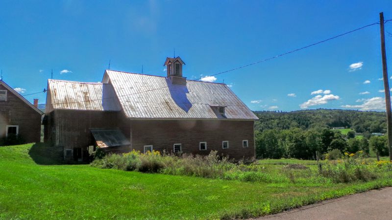 Historic Inns Offering Authentic Lodging Experiences