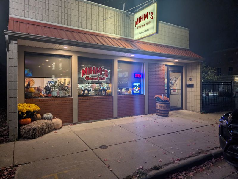 Mihm’s Charcoal Grill