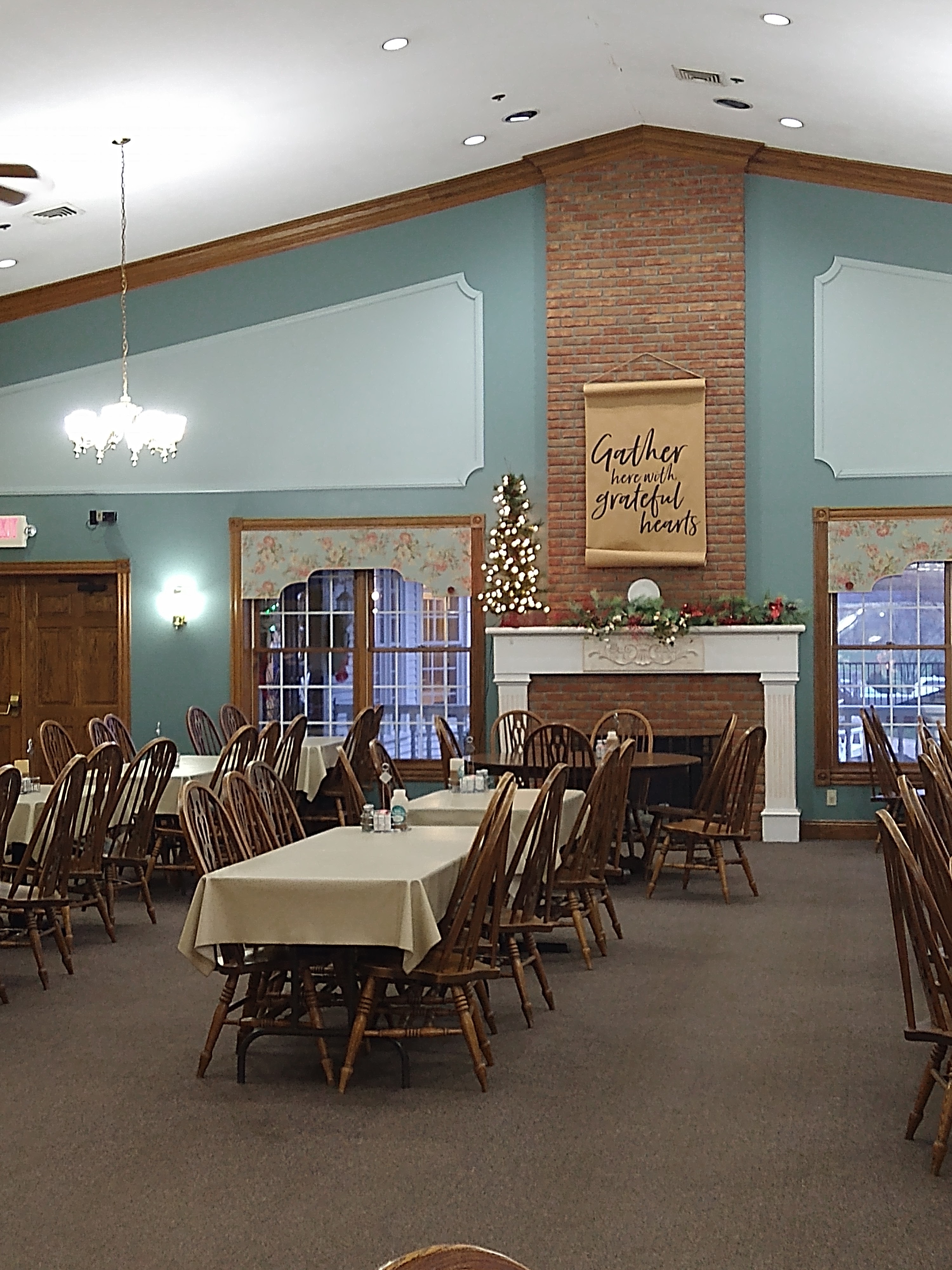 Wedgewing Family Restaurant