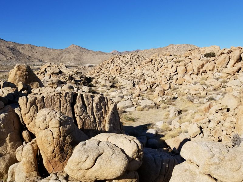 Off pavement driving and dirt road etiquette