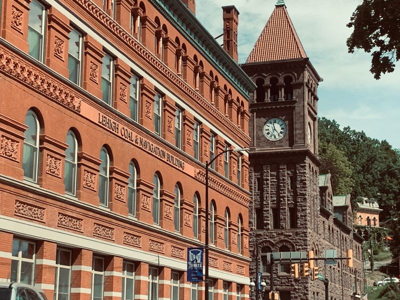 Community Role and Local Rhythm