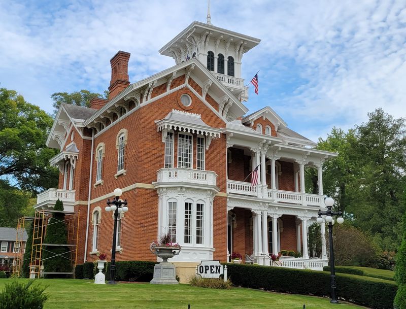 Belvedere Mansion And Gardens