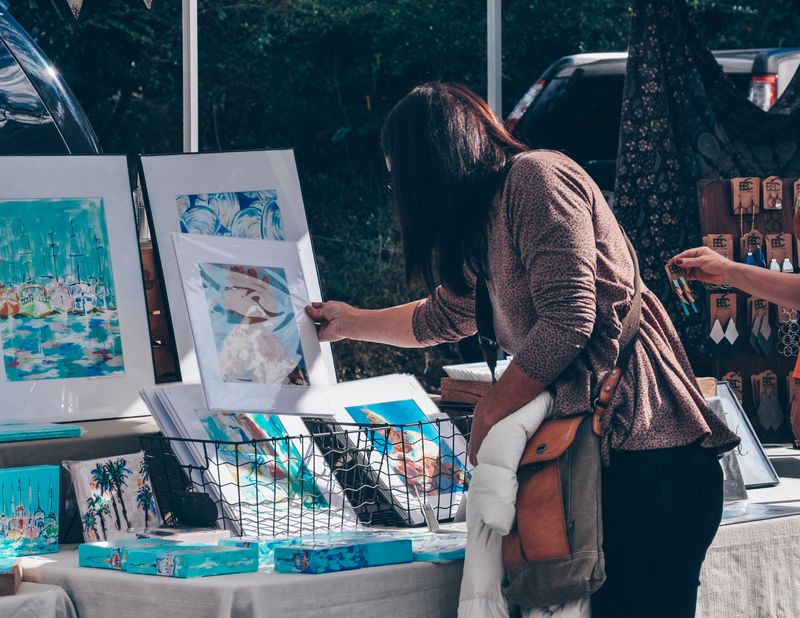 Wilmington Holiday Artisan Markets, Wilmington