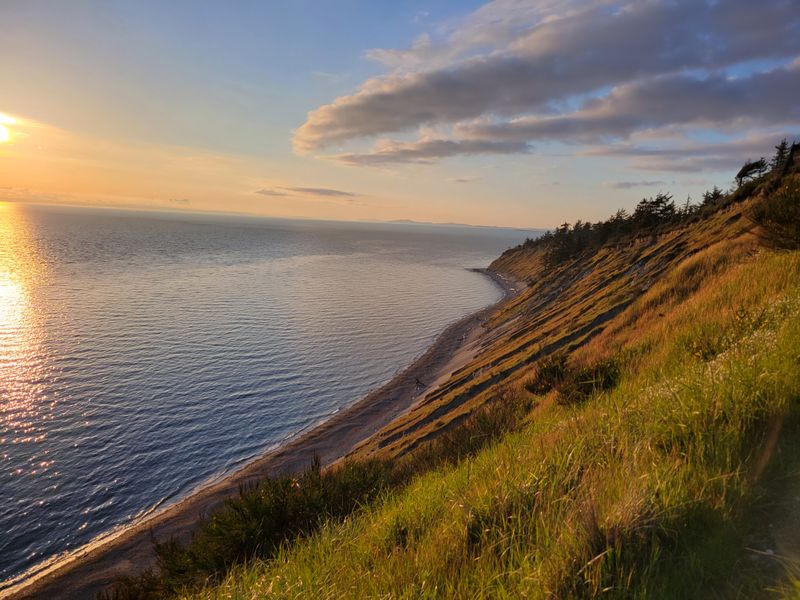 Fort Ebey State Park Bluff Trail