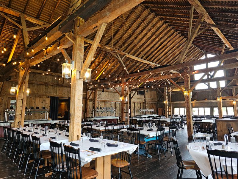 Amish Acres Restaurant Barn, Nappanee