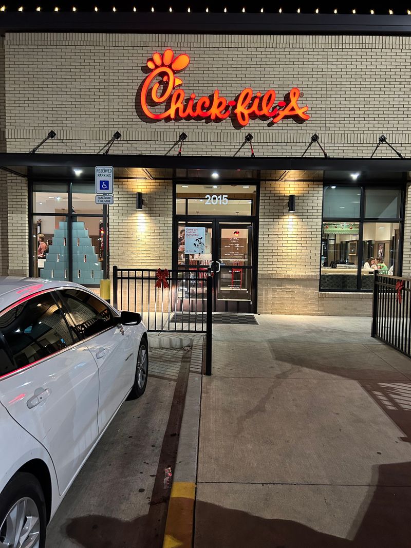 C&C Cafe, 1801 McFarland Blvd E, Tuscaloosa, AL 35404