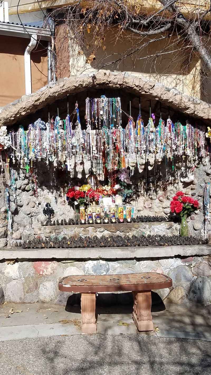 The Holy Dirt, Tierra Bendita