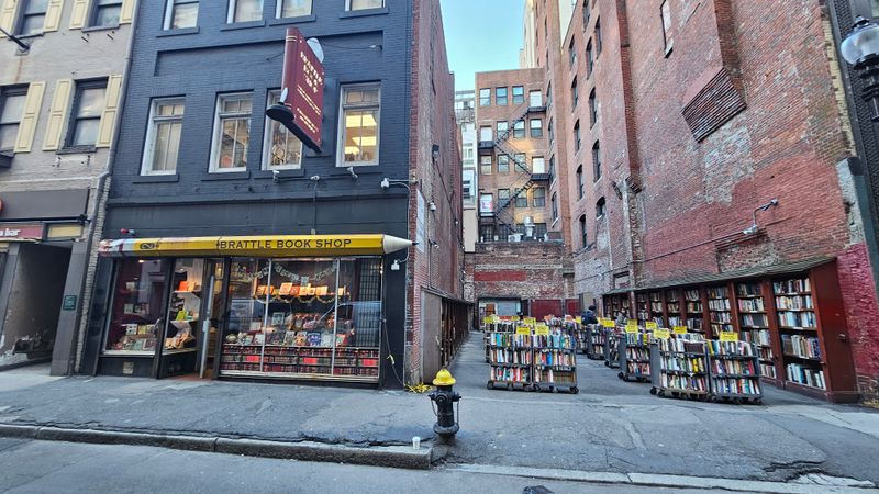 Brattle Book Shop, Boston