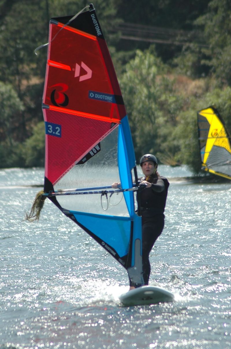Windsurfing or Kiteboarding in Hood River, Waterfront Park OR 97031