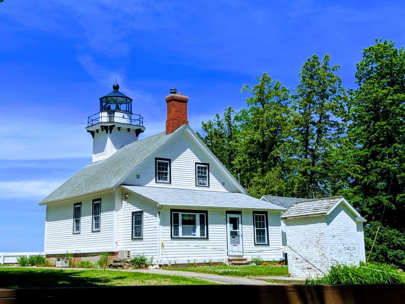 Day trip to Old Mission Peninsula Lighthouse and parks
