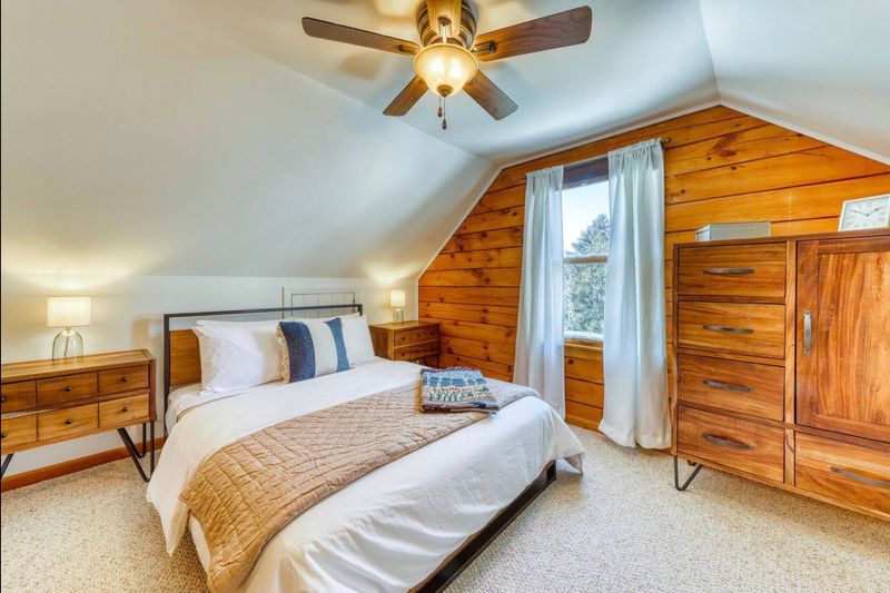 Hidden Gem Cabins & Adventures