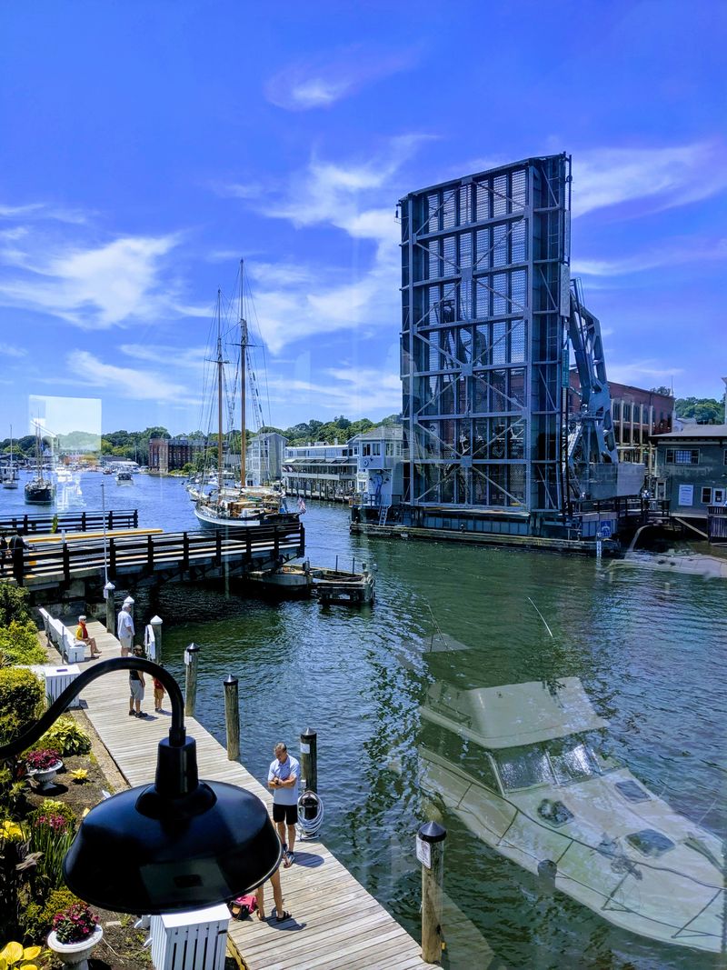 Complimentary Cider Or Cocoa Stations