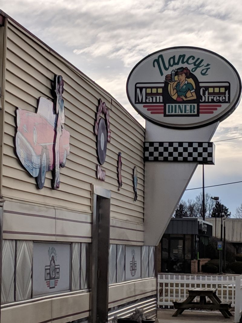 Nancy's Main Street Diner, Grafton