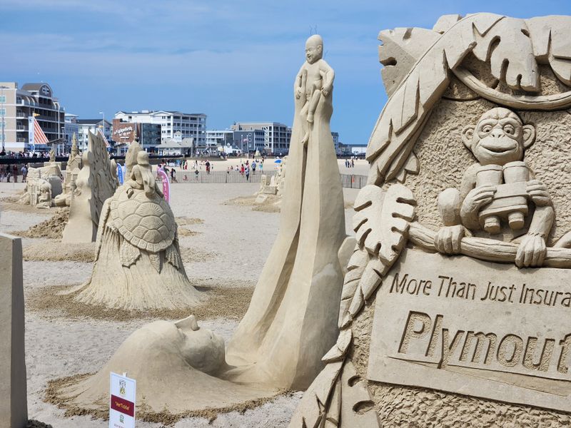 Hampton Beach State Park Boardwalk and Shoreline