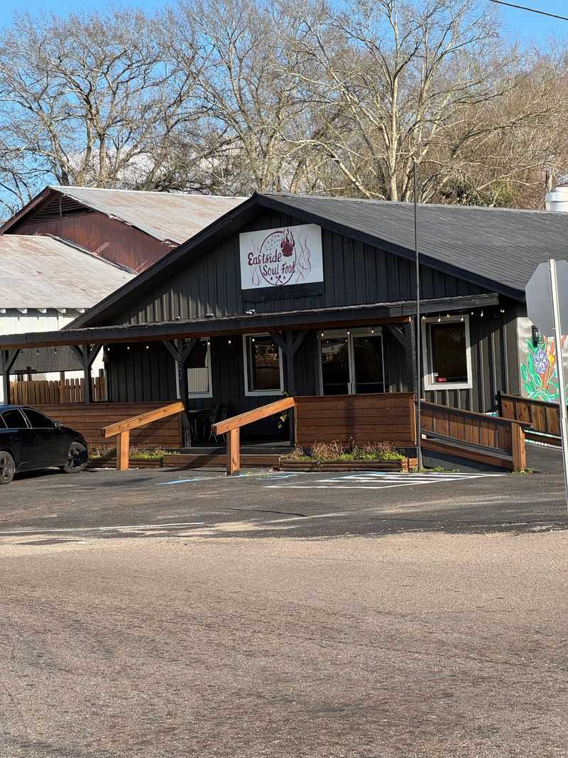 Eastside Soul Food, 122 E 7th St, Hattiesburg, MS 39401
