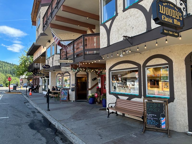 German Bakeries and Holiday Treat Shops