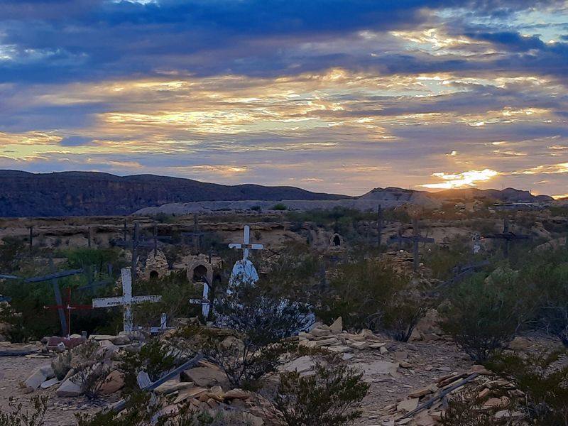 The Terlingua Cemetery, a quiet chronicle