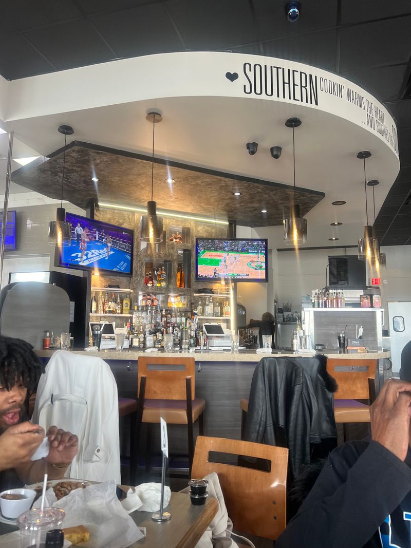 Lillie Mae's Southern Buffet