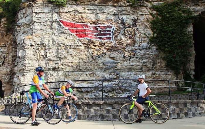 Alton and the Mississippi River Bluffs