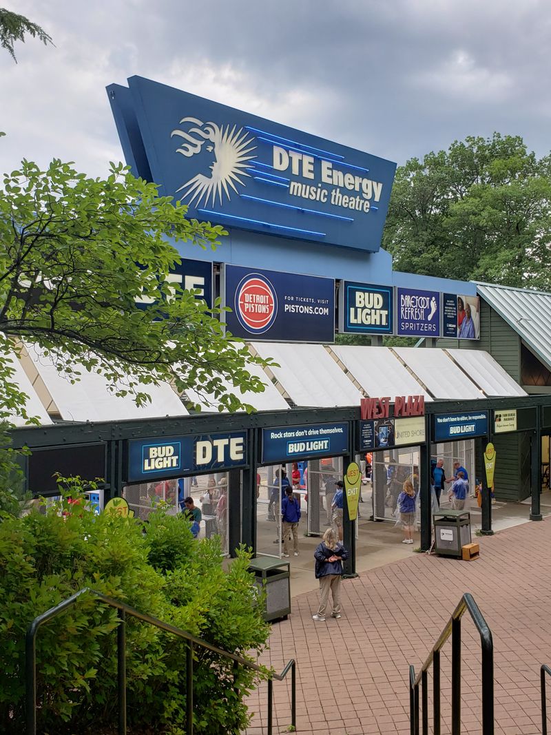 DTE Energy Music Theatre at Peak Shows