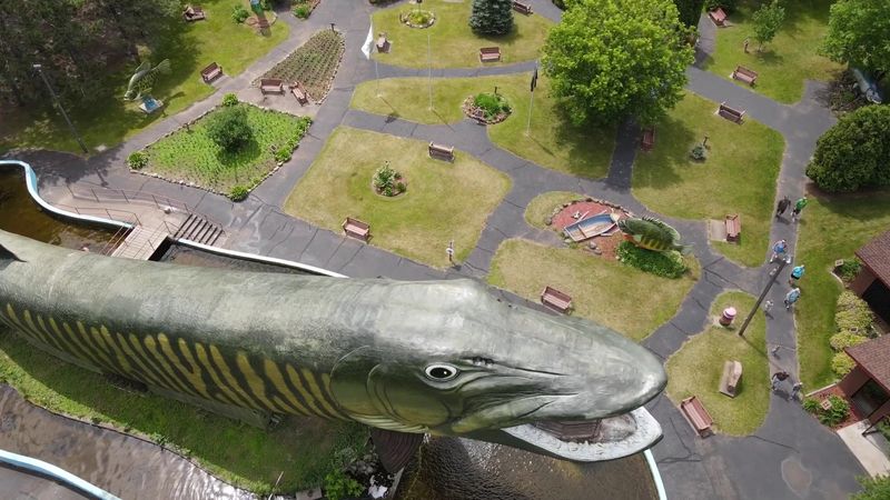 World's Largest Muskie at the Freshwater Fishing Hall of Fame
