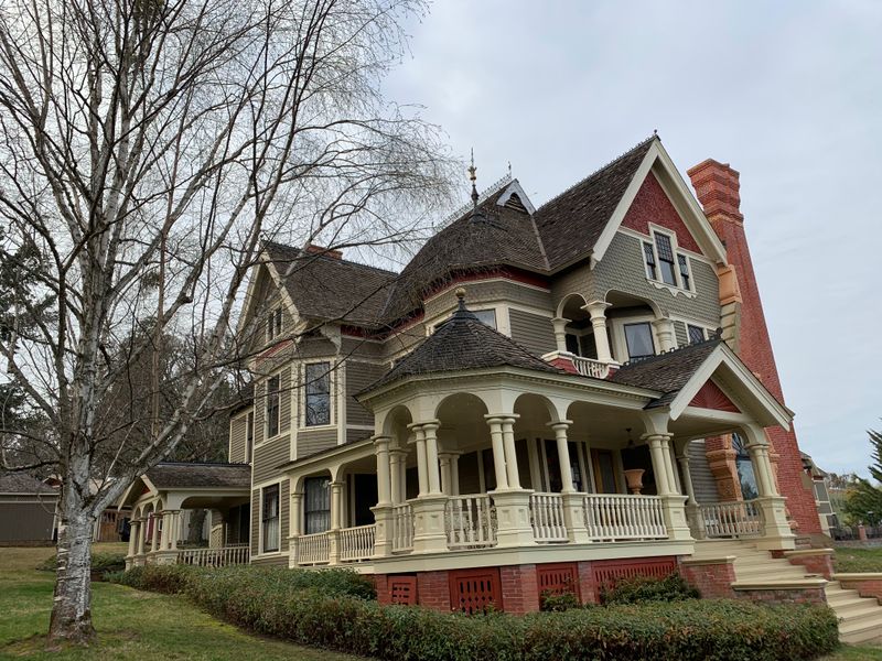 Victorian Homes That Feel Lived In