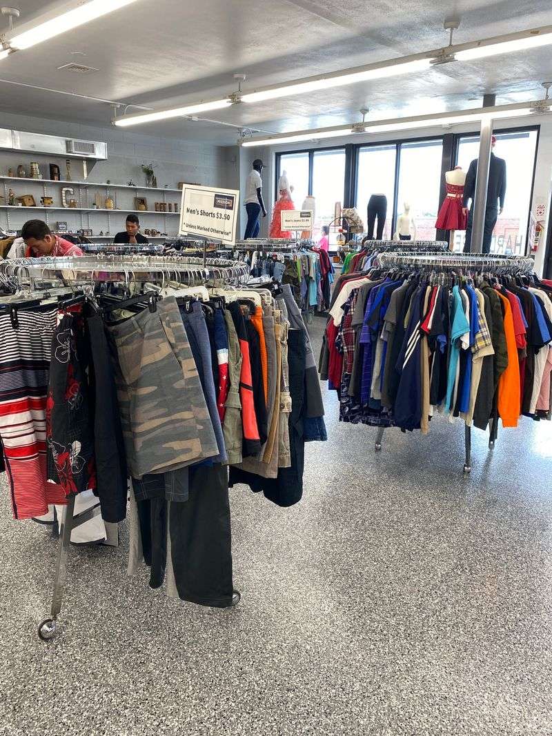 Crossroads Mission Avenue Thrift