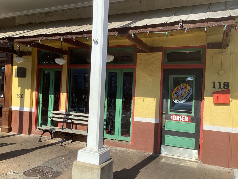 Ajax Diner, 118 Courthouse Square, Oxford, MS 38655