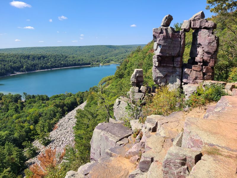Devil's Lake State Park