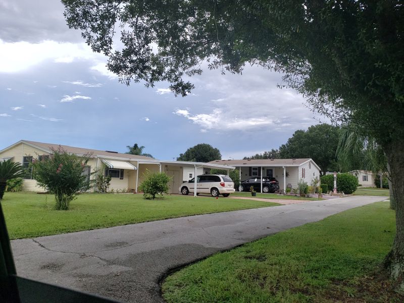 Ribs on the Ridge, Haines City
