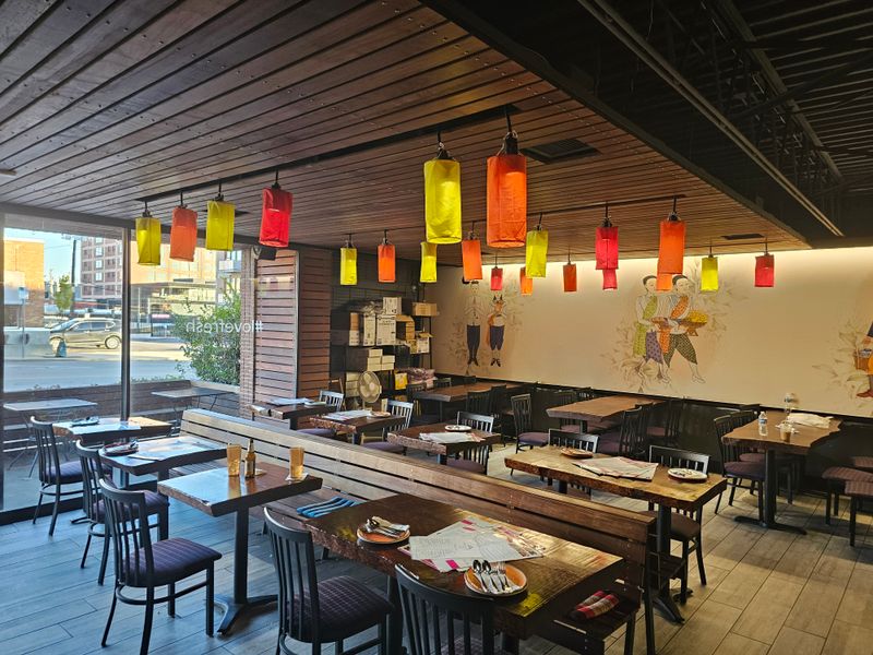 Baramee Thai Bistro, 39th Street