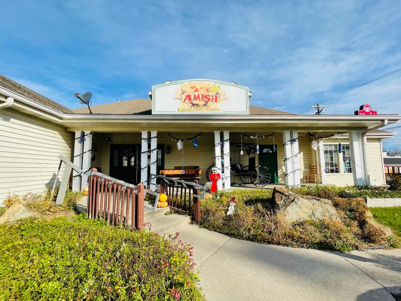 Dining Rooms With Kentucky Comfort