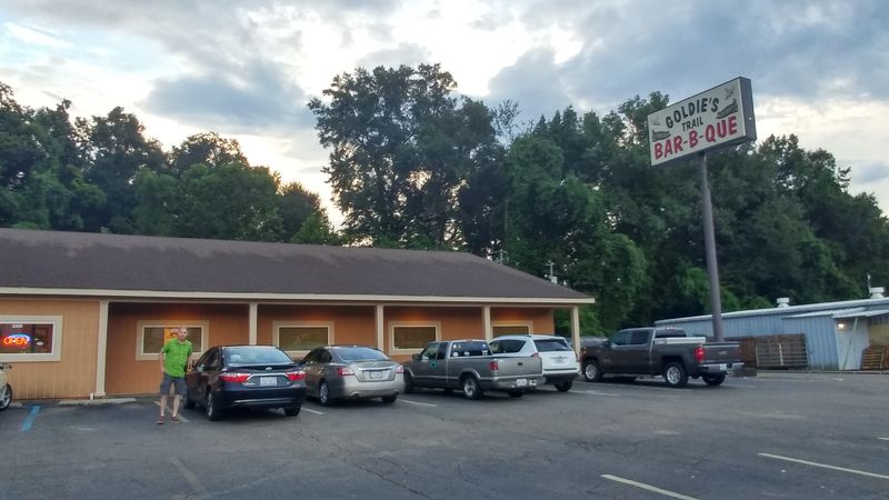 Goldie’s Trail Bar-B-Que (Vicksburg)