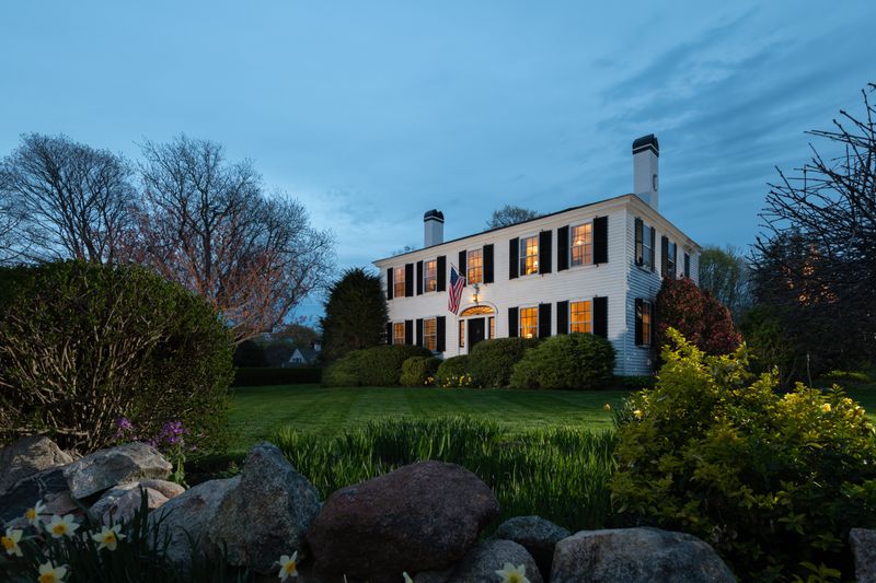 Candleberry Inn Cape Cod Bed and Breakfast
