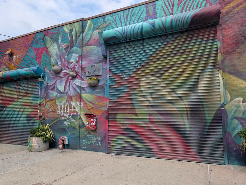 Brooklyn Street Art & Eats