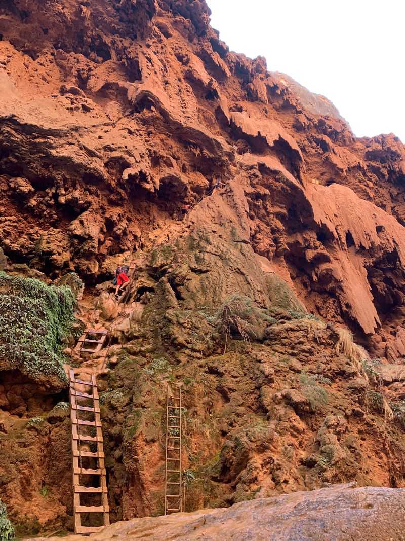 Mooney Falls and Its Thrilling Descent