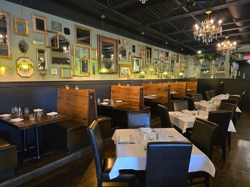 Traditional and modern restaurants