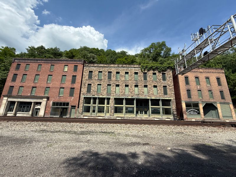 Thurmond: Ghost Town Along the New River