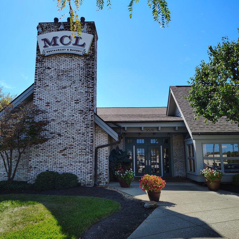MCL Restaurant & Bakery Castleton