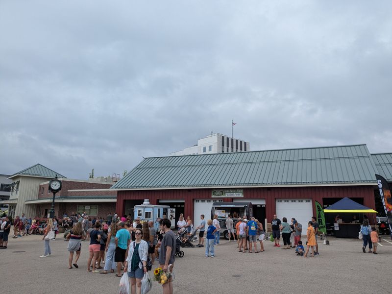 Community Volunteer Support