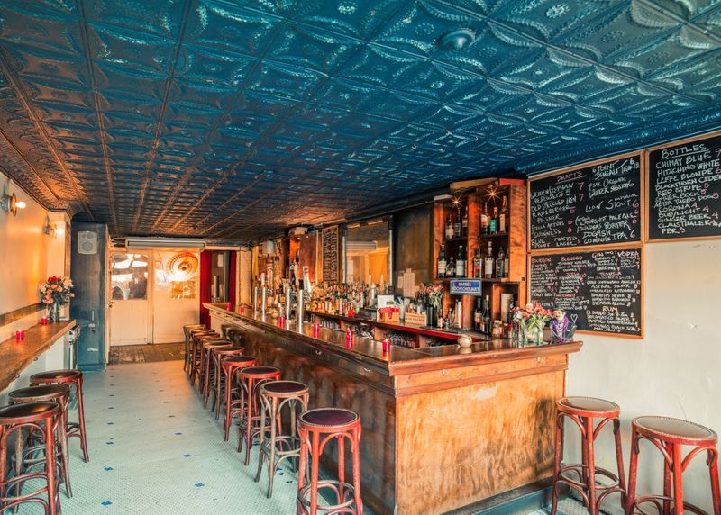 Explore Brooklyn's Neighborhood Bar Scene