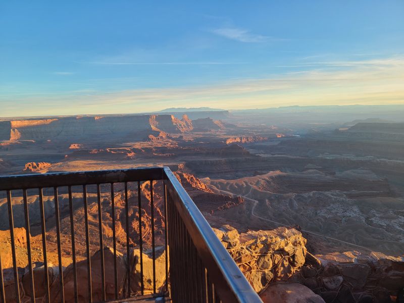 Practical info, hours, and responsible travel