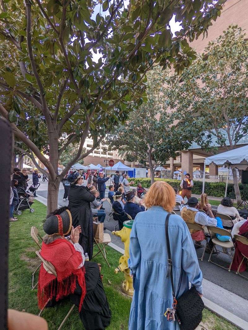 Continuous Live Entertainment