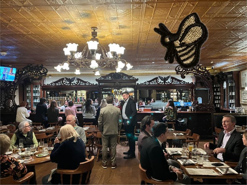 Special Holiday Dining at Golden Bee