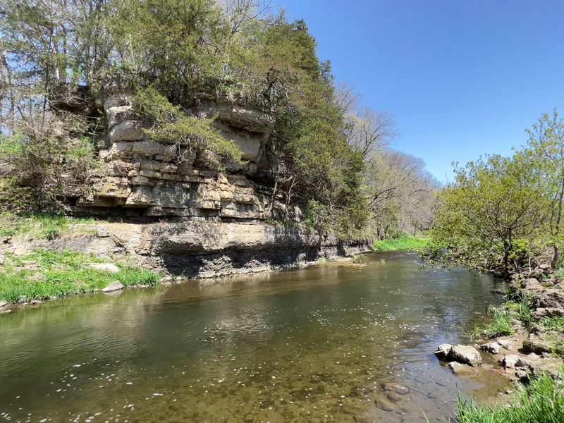 Apple River Canyon State Park