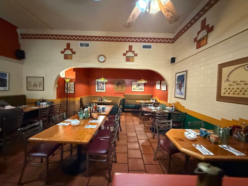 Lunch Has Range Beyond Diner Basics