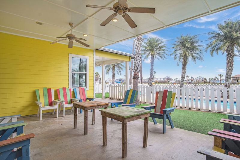 Port Aransas: Beach Town Balancing Local Life and Resort Energy