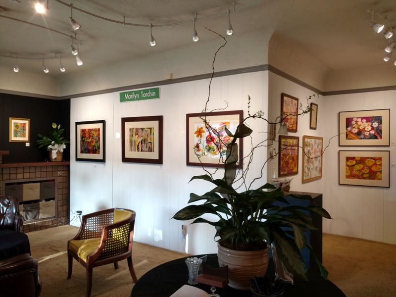Art Galleries and Creative Revival