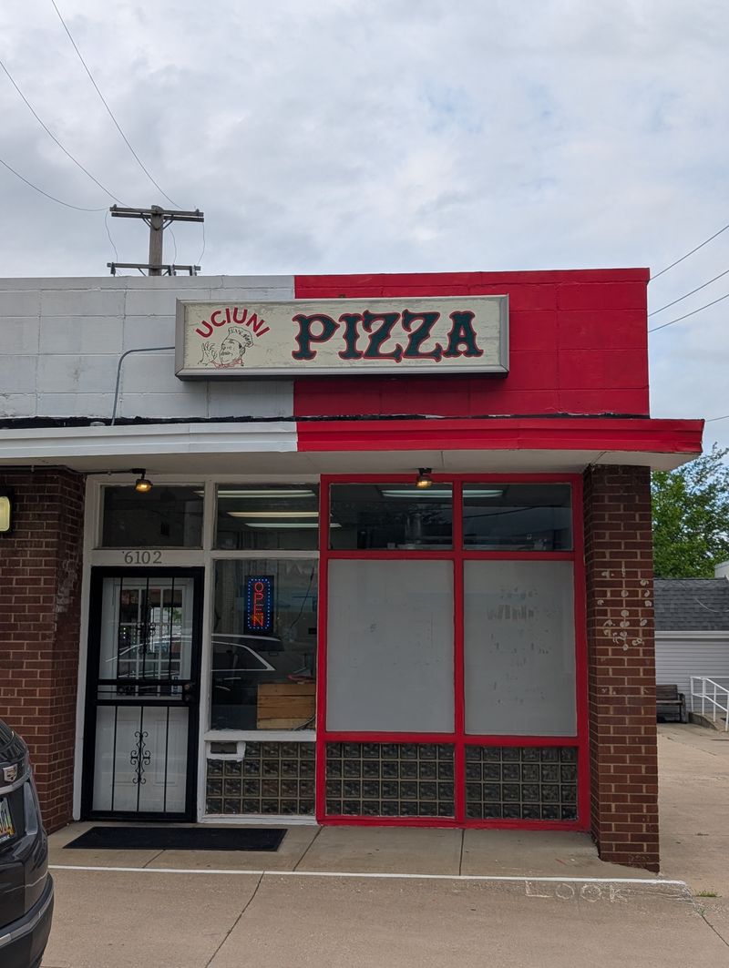 Pizzeria Uciuni, 6102 Memphis Ave, Cleveland, OH 44144